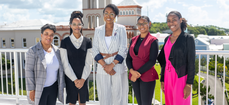 Minister_Lightbourne_Summer_interns